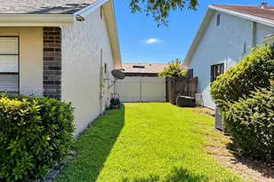 4968 NW 92nd Ave, Sunrise, FL 33351 - Photo 3