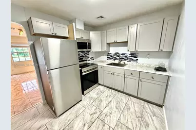 2240 Sunshine Blvd #FRONT, Miramar, FL 33023 - Photo 5