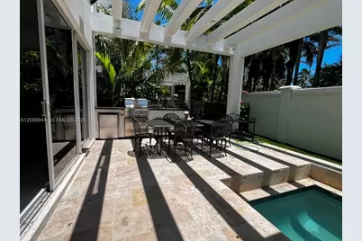 18975 Atlantic Blvd, Sunny Isles Beach, FL 33160 - Photo 7