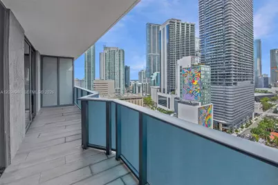 45 SW 9th St #1604, Miami, FL 33130 - Photo 11