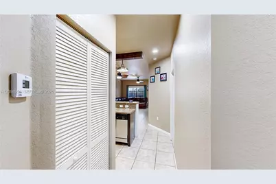 729 SE 34th Ave, Homestead, FL 33033 - Photo 7