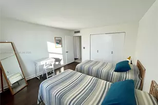 10101 E Bay Harbor Dr, Bay Harbor Islands, FL 33154 - Photo 19