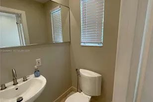 1211 Pennsylvania Ave, Miami Beach, FL 33139 - Photo 11