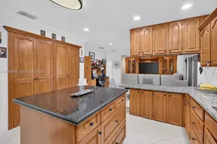 16110 Stirling Rd, Southwest Ranches, FL 33331 - Photo 15