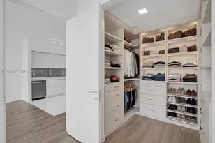 1170 E Hallandale Beach Blvd, Hallandale Beach, FL 33009 - Photo 5