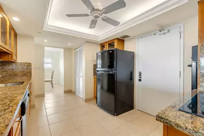 3200 N Port Royale Dr N #806, Fort Lauderdale, FL 33308 - Photo 7