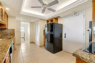 3200 N Port Royale Dr N, Fort Lauderdale, FL 33308 - Photo 7