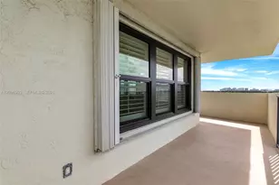 3200 N Port Royale Dr N, Fort Lauderdale, FL 33308 - Photo 27