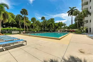 3200 N Port Royale Dr N, Fort Lauderdale, FL 33308 - Photo 39
