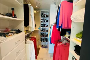 185 SW 7th St, Miami, FL 33130 - Photo 19