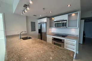 185 SW 7th St, Miami, FL 33130 - Photo 5