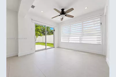 1046 SE 22nd Ave, Pompano Beach, FL 33062 - Photo 11