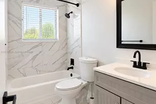 1046 SE 22nd Ave, Pompano Beach, FL 33062 - Photo 17