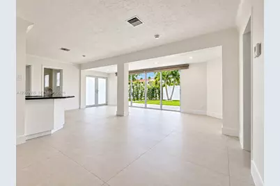 1046 SE 22nd Ave, Pompano Beach, FL 33062 - Photo 7