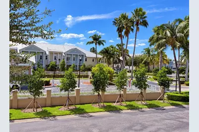10711 NW 75th Ln, Doral, FL 33178 - Photo 1