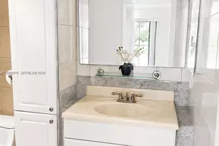 2050 Newcastle C, Boca Raton, FL 33434 - Photo 7