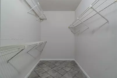 900 NE 195th St #710, Miami, FL 33179 - Photo 21
