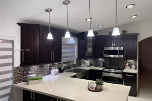 16232 SW 10th St, Pembroke Pines, FL 33027 - Photo 5