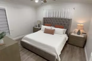 16232 SW 10th St, Pembroke Pines, FL 33027 - Photo 17