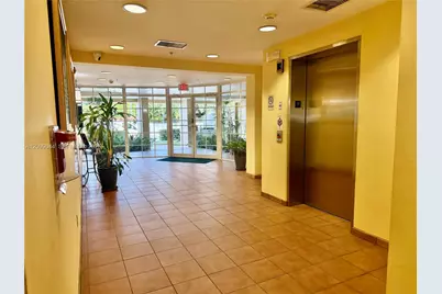 601 SW 37th Ave #505, Miami, FL 33135 - Photo 3