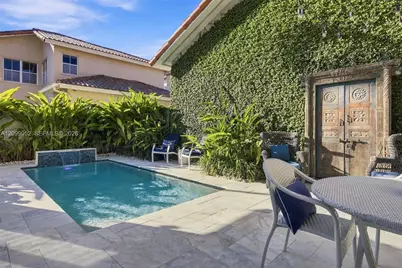 1516 Breakwater Ter, Hollywood, FL 33019 - Photo 41