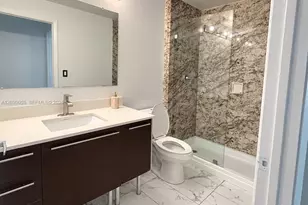 1900 N Bayshore Dr, Miami, FL 33132 - Photo 11
