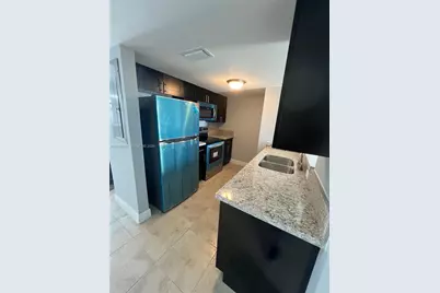 1955 NW 5th Pl #12, Miami, FL 33136 - Photo 3