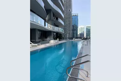 1000 Brickell Plz #1805, Miami, FL 33131 - Photo 23