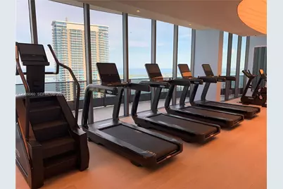 1000 Brickell Plz #1805, Miami, FL 33131 - Photo 31