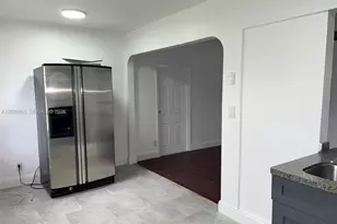 802 S 24th Ave, Hollywood, FL 33020 - Photo 13