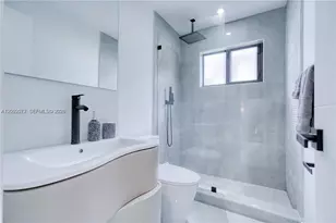 173 NW 47th St, Miami, FL 33127 - Photo 7