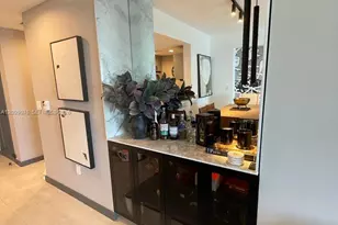 1395 Brickell Ave, Miami, FL 33131 - Photo 9