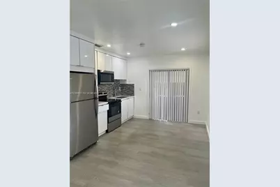 11050 SW 5th St #1, Sweetwater, FL 33174 - Photo 3
