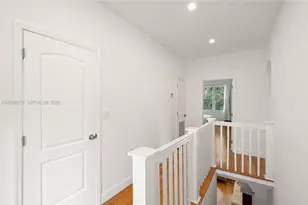 120 NE 44th St, Miami, FL 33137 - Photo 15