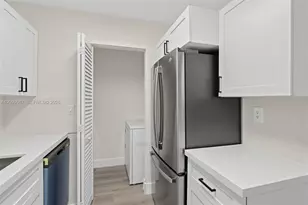 10765 SW 108th Ave, Miami, FL 33176 - Photo 13