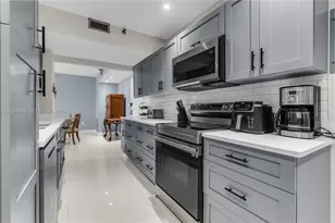 3850 Washington St, Hollywood, FL 33021 - Photo 15