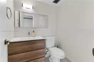 3850 Washington St, Hollywood, FL 33021 - Photo 17