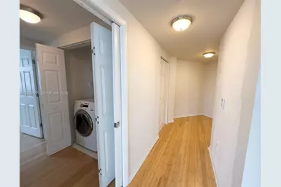 2000 N Bayshore Dr #1101, Miami, FL 33137 - Photo 13