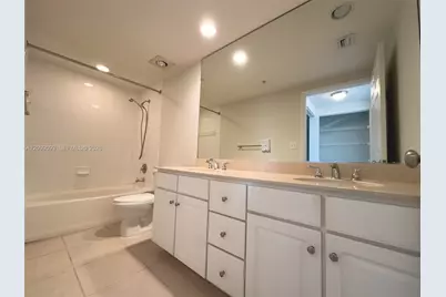 2000 N Bayshore Dr #1101, Miami, FL 33137 - Photo 11