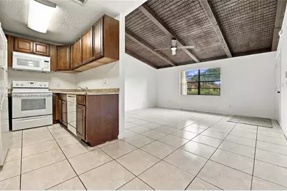 487 Glenwood Dr #487, West Palm Beach, FL 33415 - Photo 7
