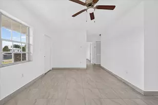2885 NW 155th Terrace, Miami Gardens, FL 33054 - Photo 9