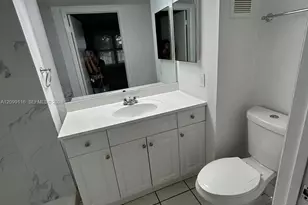 6495 W 27th Ave, Hialeah, FL 33016 - Photo 15