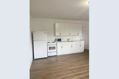 2279 NW 94th St #C, Miami, FL 33147 - Photo 5