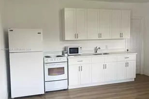 2279 NW 94th St, Miami, FL 33147 - Photo 5