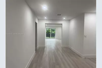 4135 SW 116th Ave, Miami, FL 33165 - Photo 9