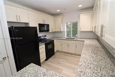 609 NE 28th St #3, Wilton Manors, FL 33334 - Photo 35