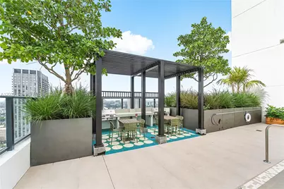 11 NE 6th St #1702, Miami, FL 33132 - Photo 43