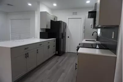 305 NW 122nd St, North Miami, FL 33168 - Photo 9