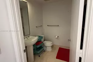1060 Brickell Ave, Miami, FL 33131 - Photo 5