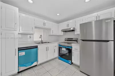 320 NE 12th Ave #703, Hallandale Beach, FL 33009 - Photo 11